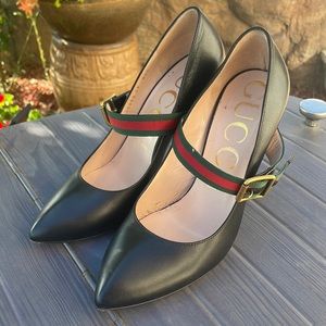 Authentic Gucci Women's Black Sylvie Pump
